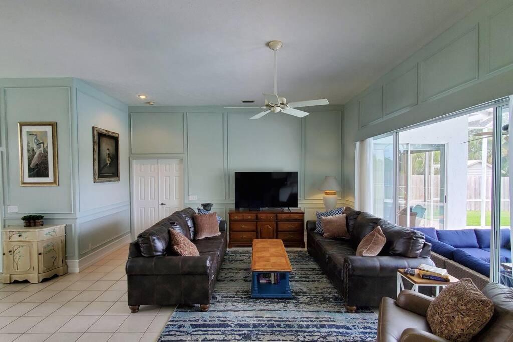 Our Beautiful Florida Vacation Home With Heated Pool Port St. Lucie Extérieur photo