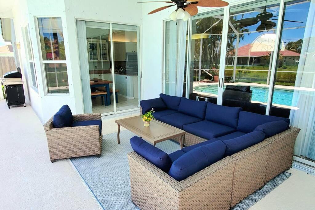 Our Beautiful Florida Vacation Home With Heated Pool Port St. Lucie Extérieur photo